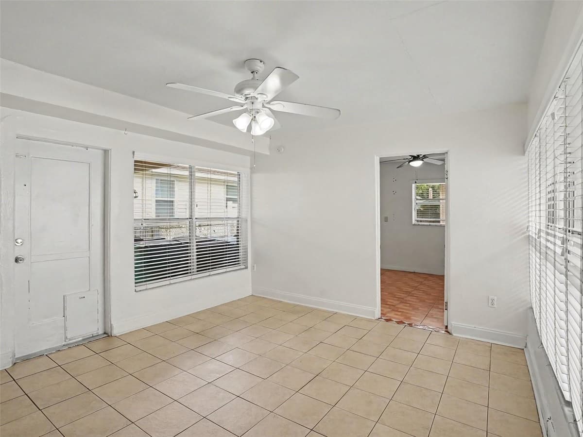 1624 HAVEN DRIVE — photo 12 of 27