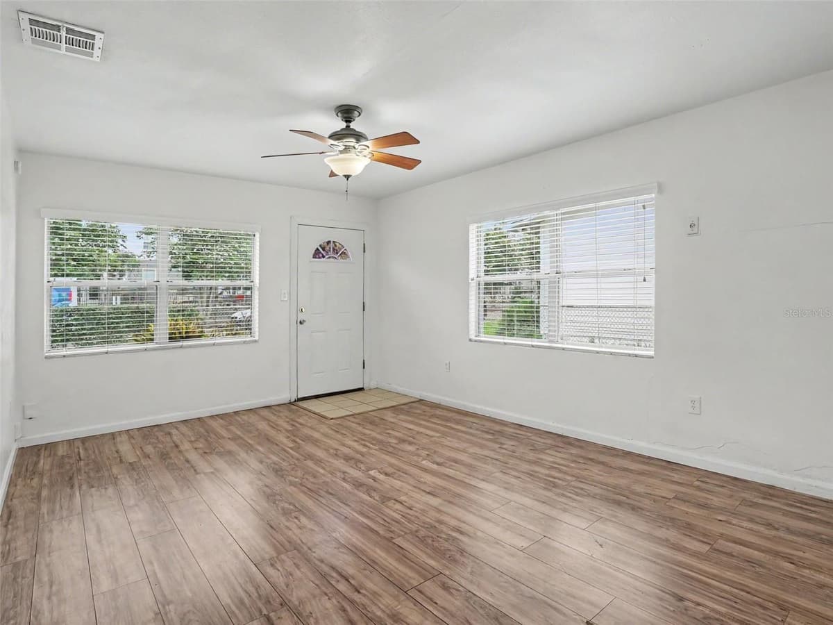 1624 HAVEN DRIVE — photo 13 of 27