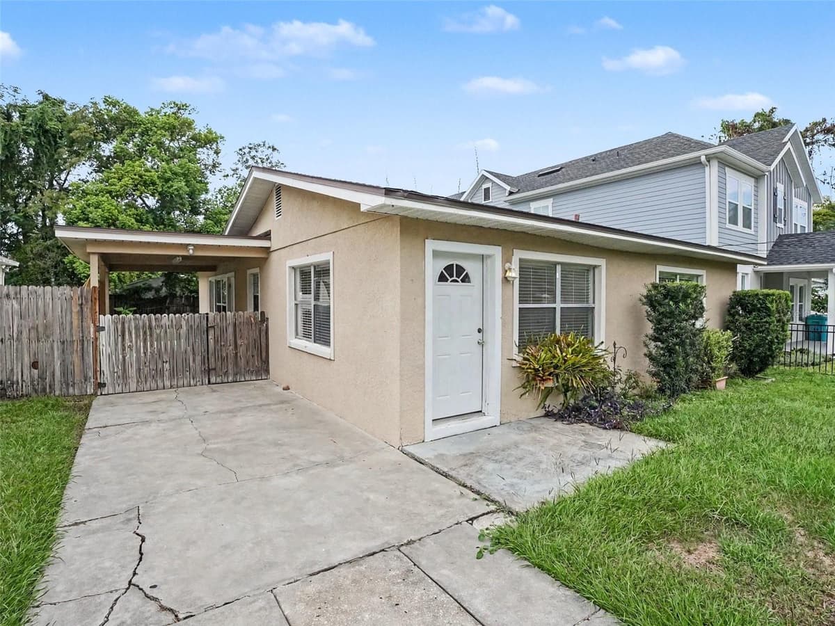 1624 HAVEN DRIVE — photo 1 of 27