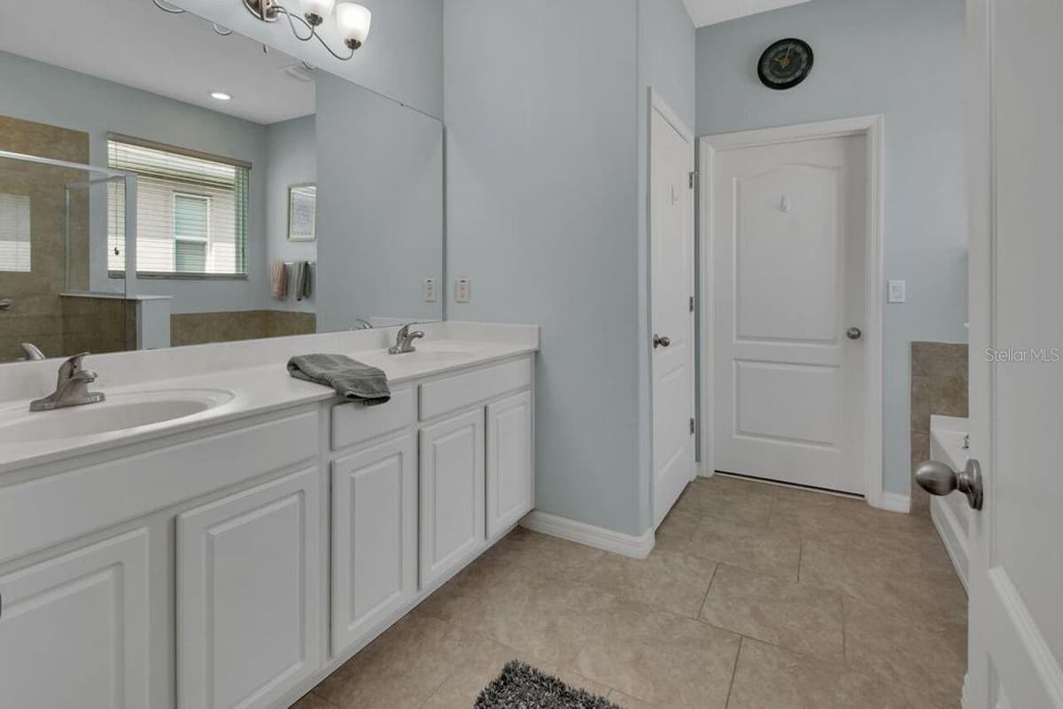 217 CHERRY PLACE — photo 21 of 56