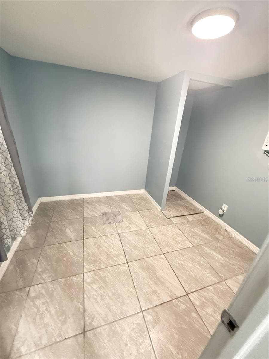 2135 ORANGE DRIVE — photo 17 of 17