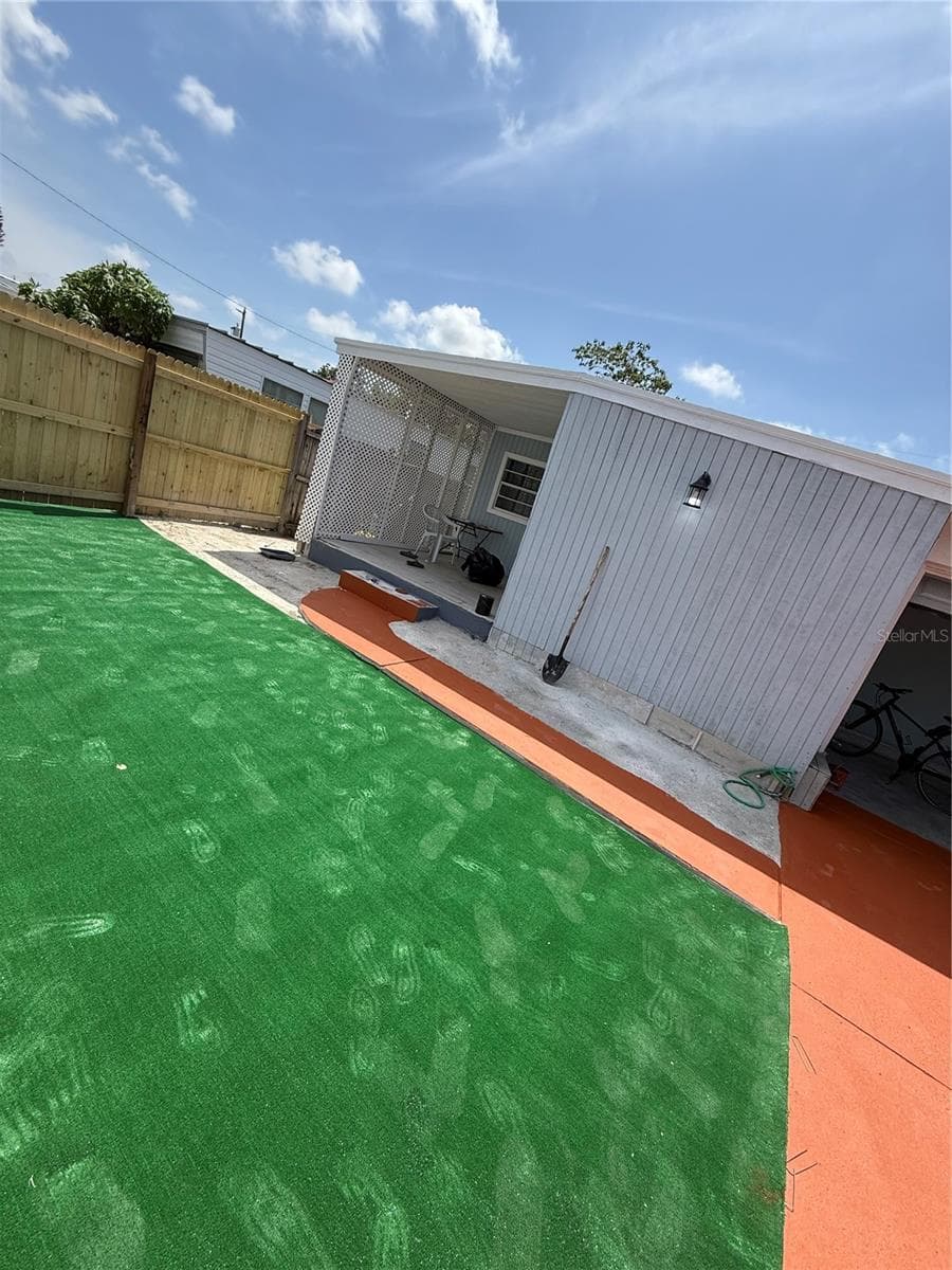 2135 ORANGE DRIVE — photo 6 of 17