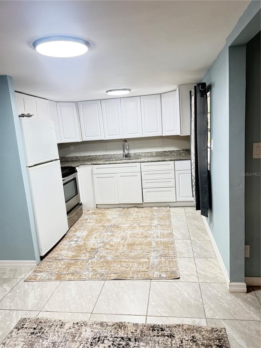 2135 ORANGE DRIVE — photo 14 of 17