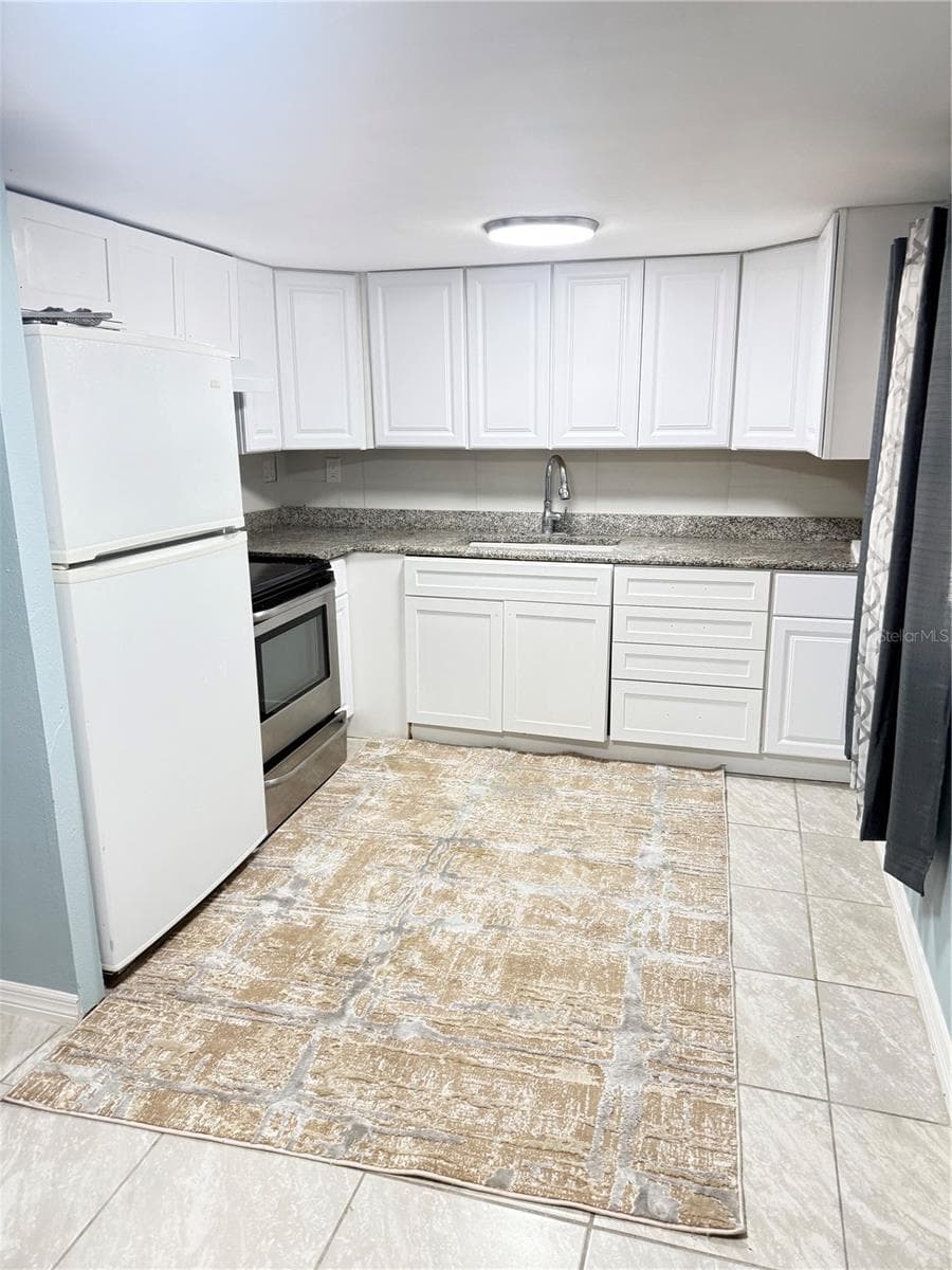 2135 ORANGE DRIVE — photo 12 of 17