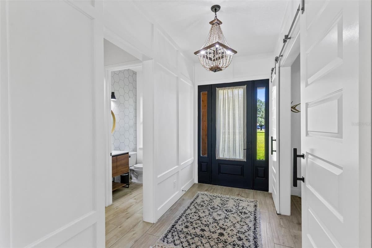 19110 SHELDON STREET — photo 3 of 51