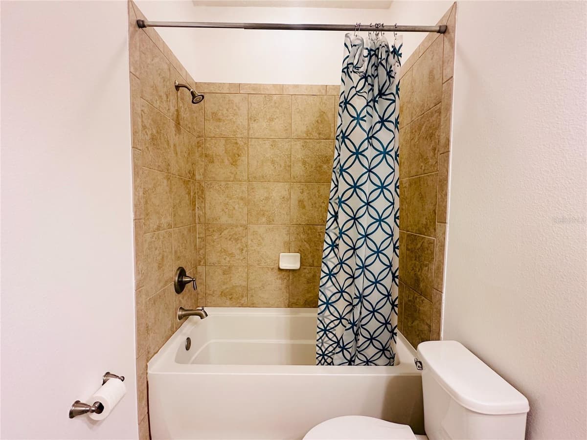 10132 GRAND OAK CIRCLE — photo 10 of 41