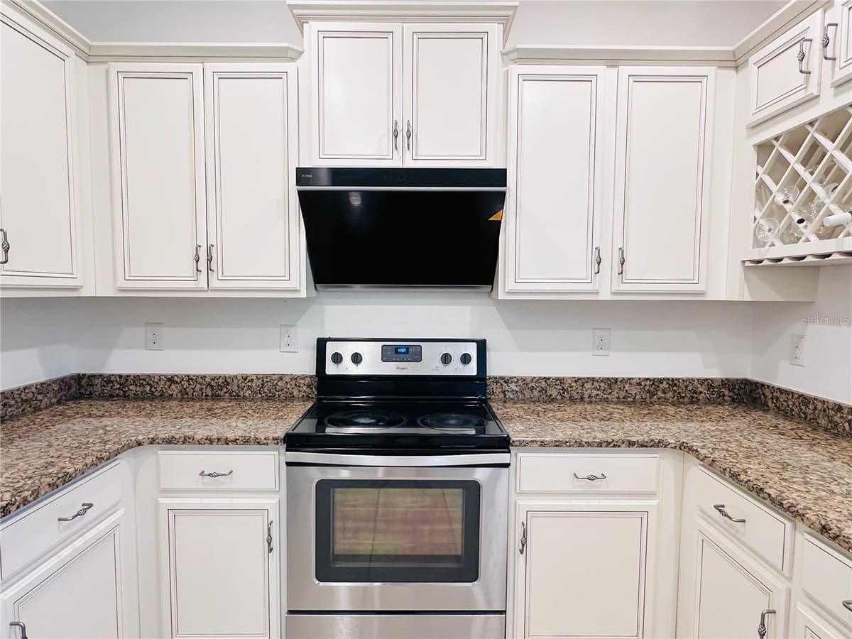 10132 GRAND OAK CIRCLE — photo 17 of 41