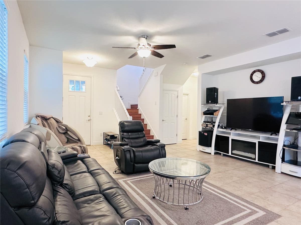 10132 GRAND OAK CIRCLE — photo 7 of 41
