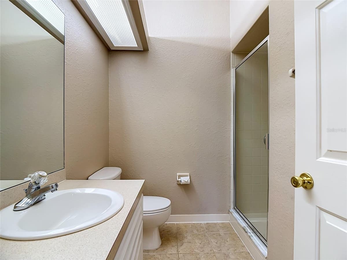 1105 EAGLE POND DRIVE — photo 28 of 40