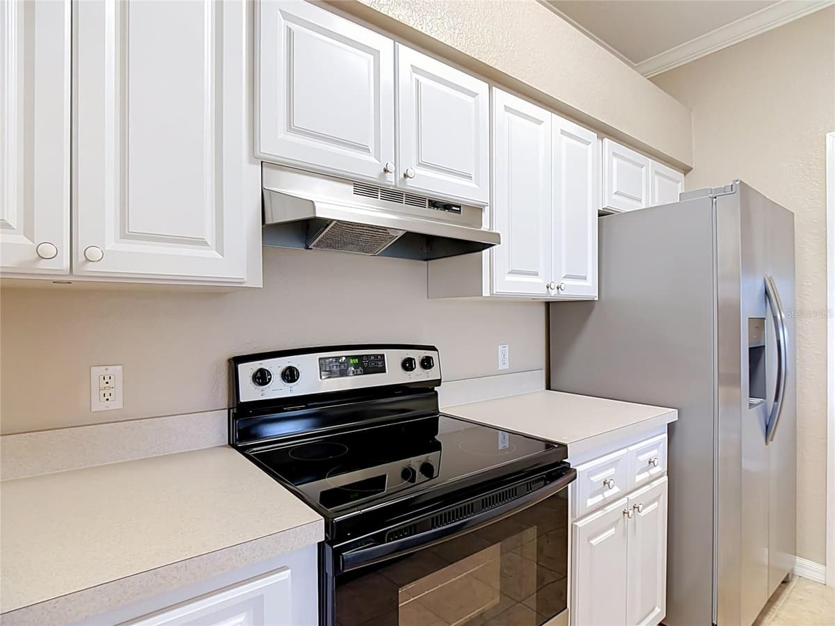 1105 EAGLE POND DRIVE — photo 15 of 40