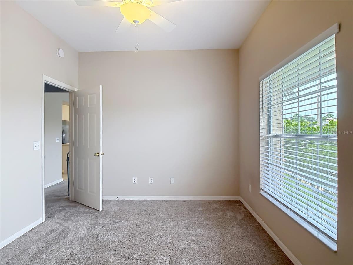 1105 EAGLE POND DRIVE — photo 20 of 40