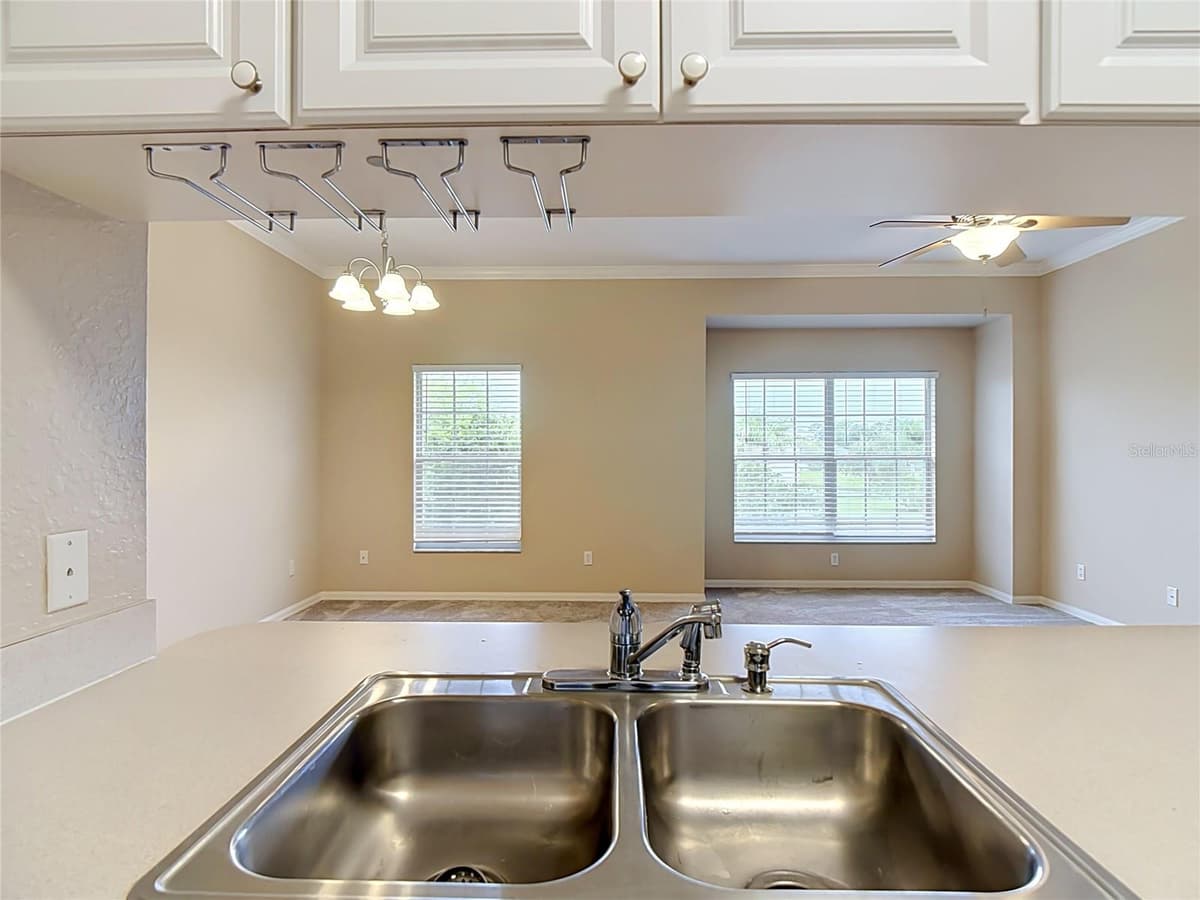 1105 EAGLE POND DRIVE — photo 17 of 40