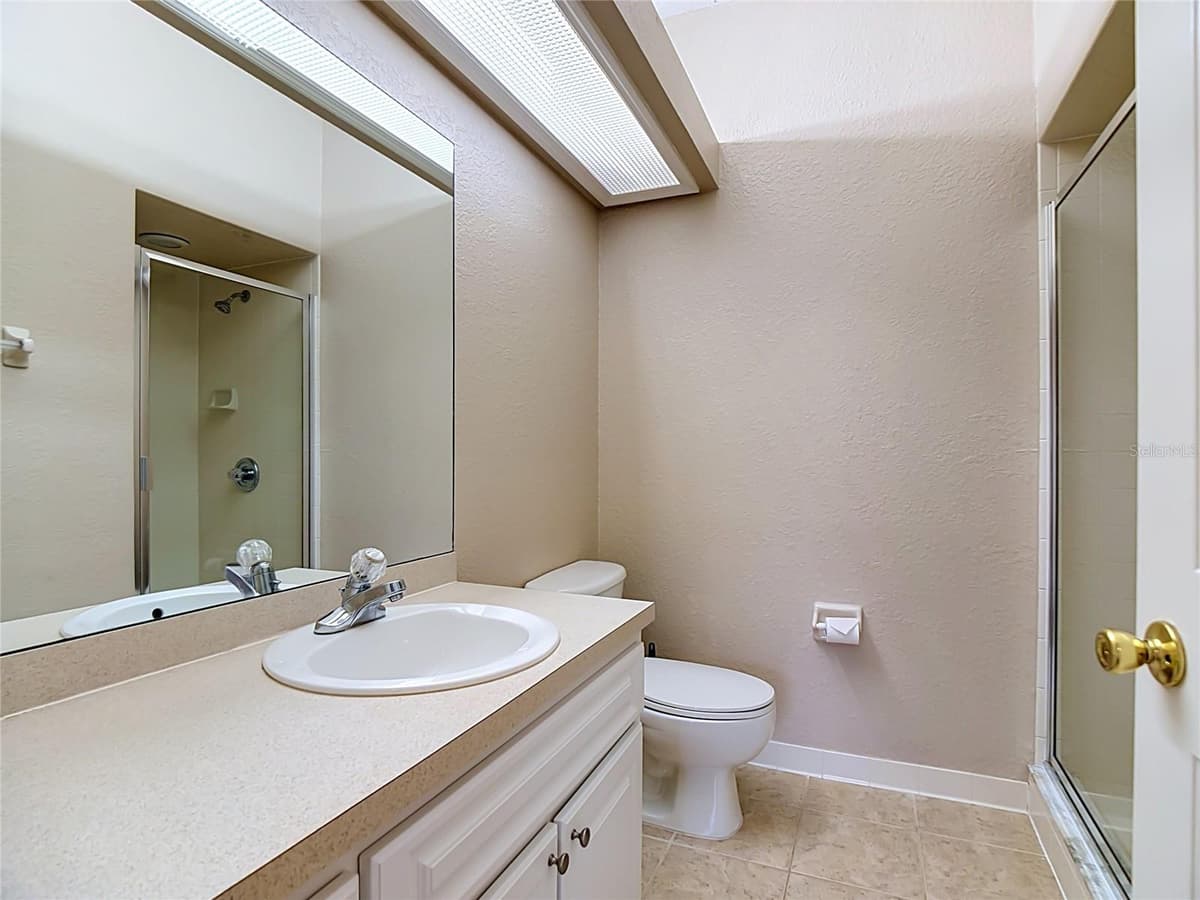 1105 EAGLE POND DRIVE — photo 27 of 40