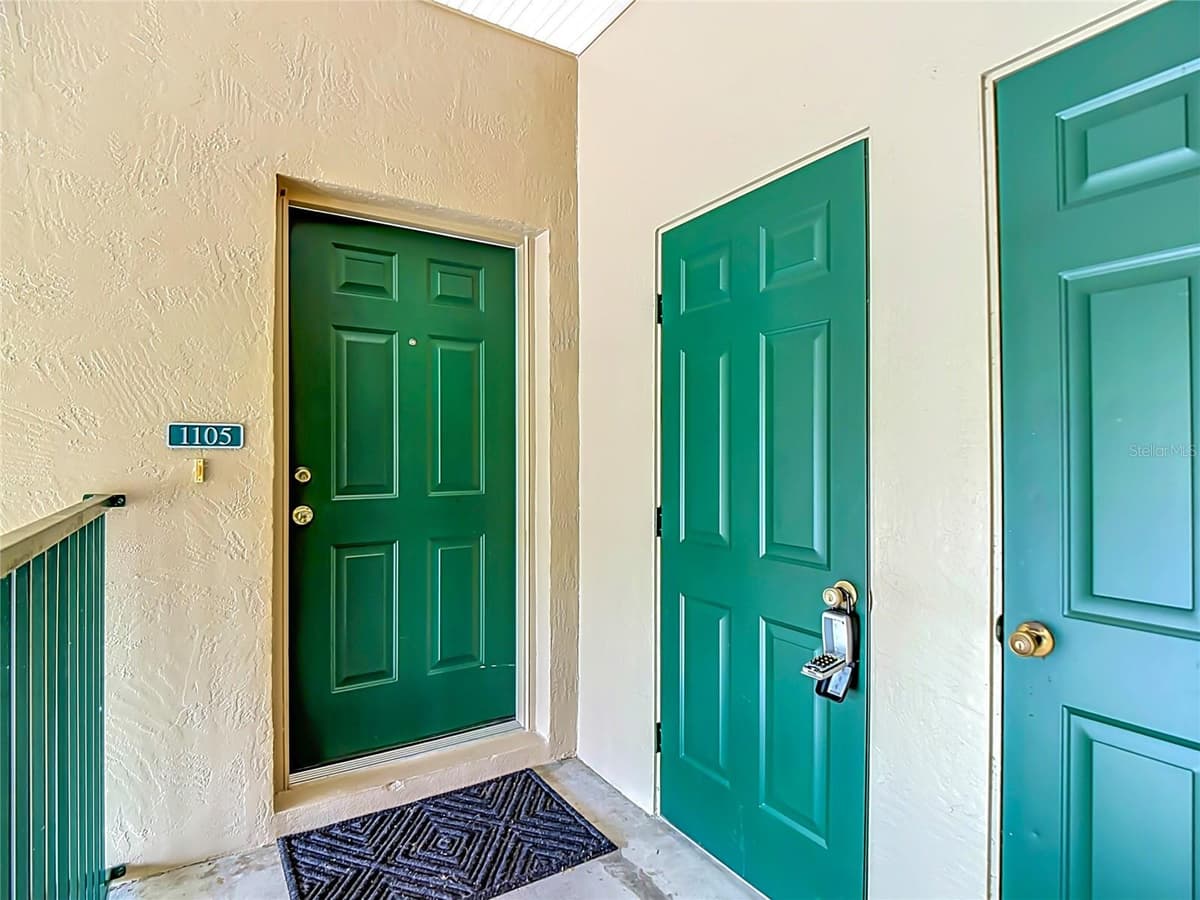 1105 EAGLE POND DRIVE — photo 5 of 40