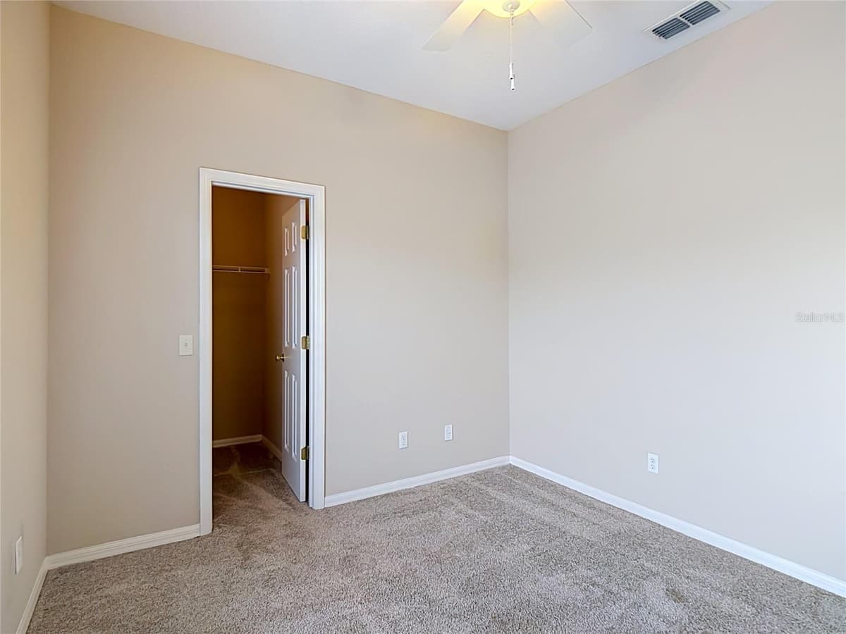 1105 EAGLE POND DRIVE — photo 19 of 40