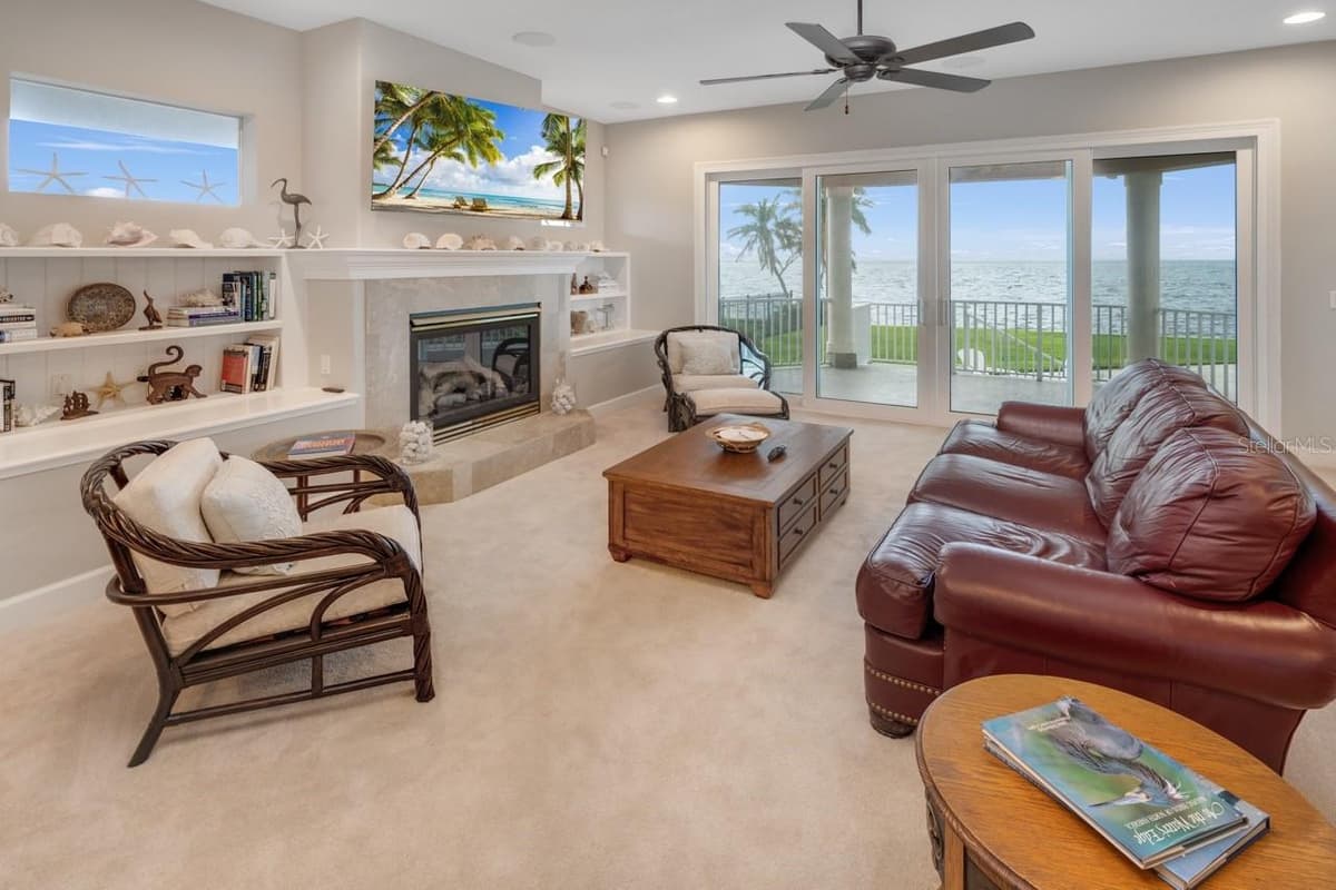 5918 BAHAMA SHORES DRIVE — photo 6 of 47