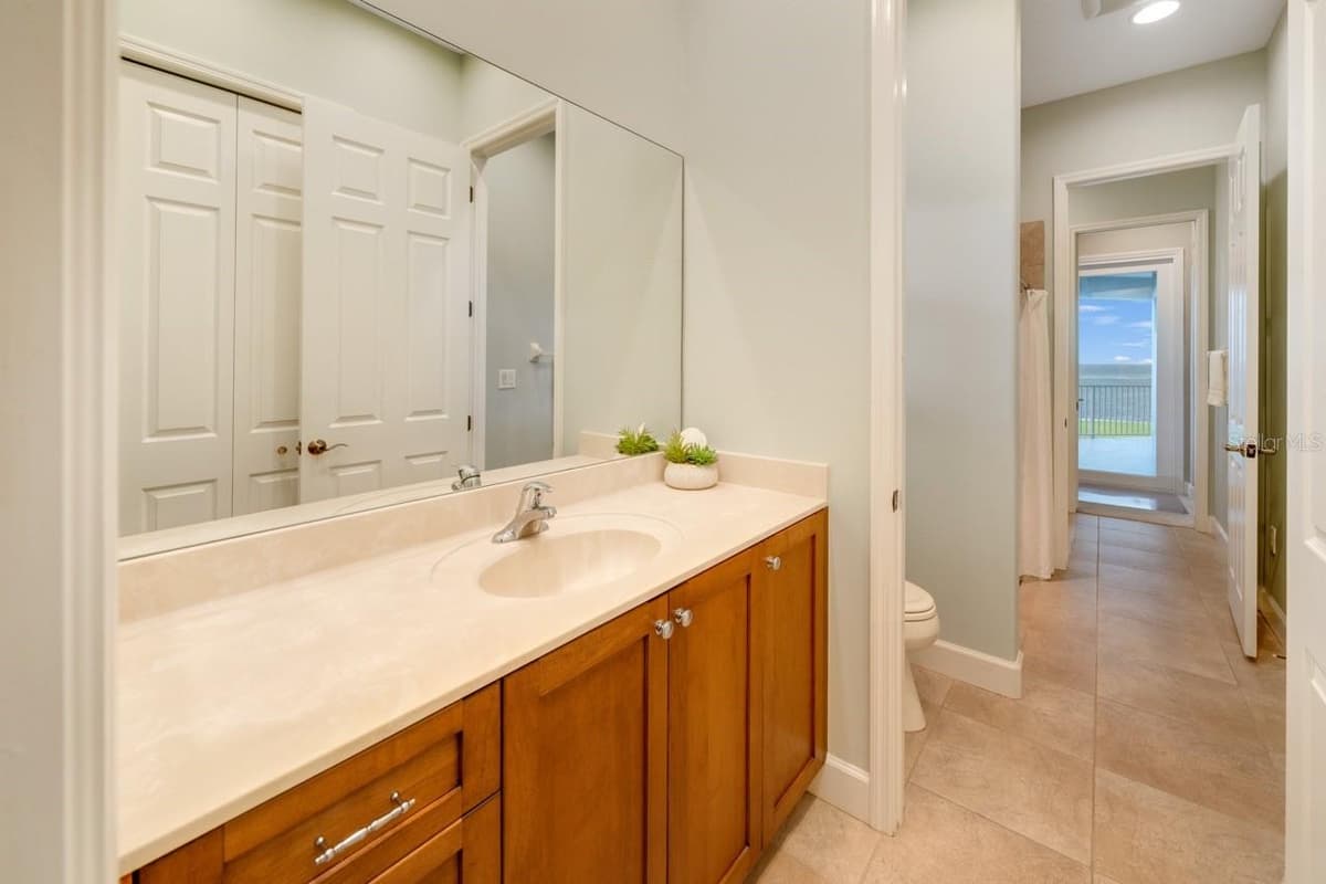 5918 BAHAMA SHORES DRIVE — photo 28 of 47