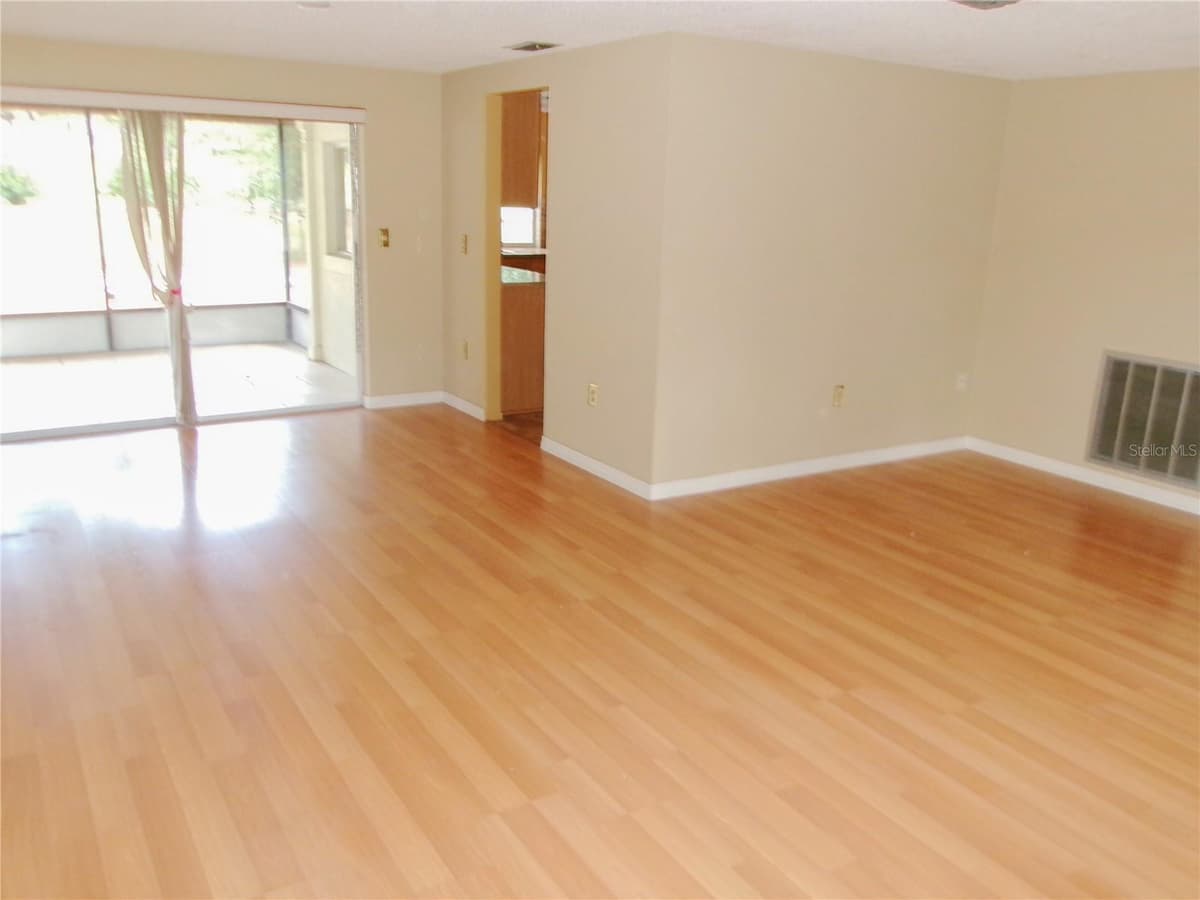 12709 CLOCK TOWER PARKWAY — photo 9 of 13