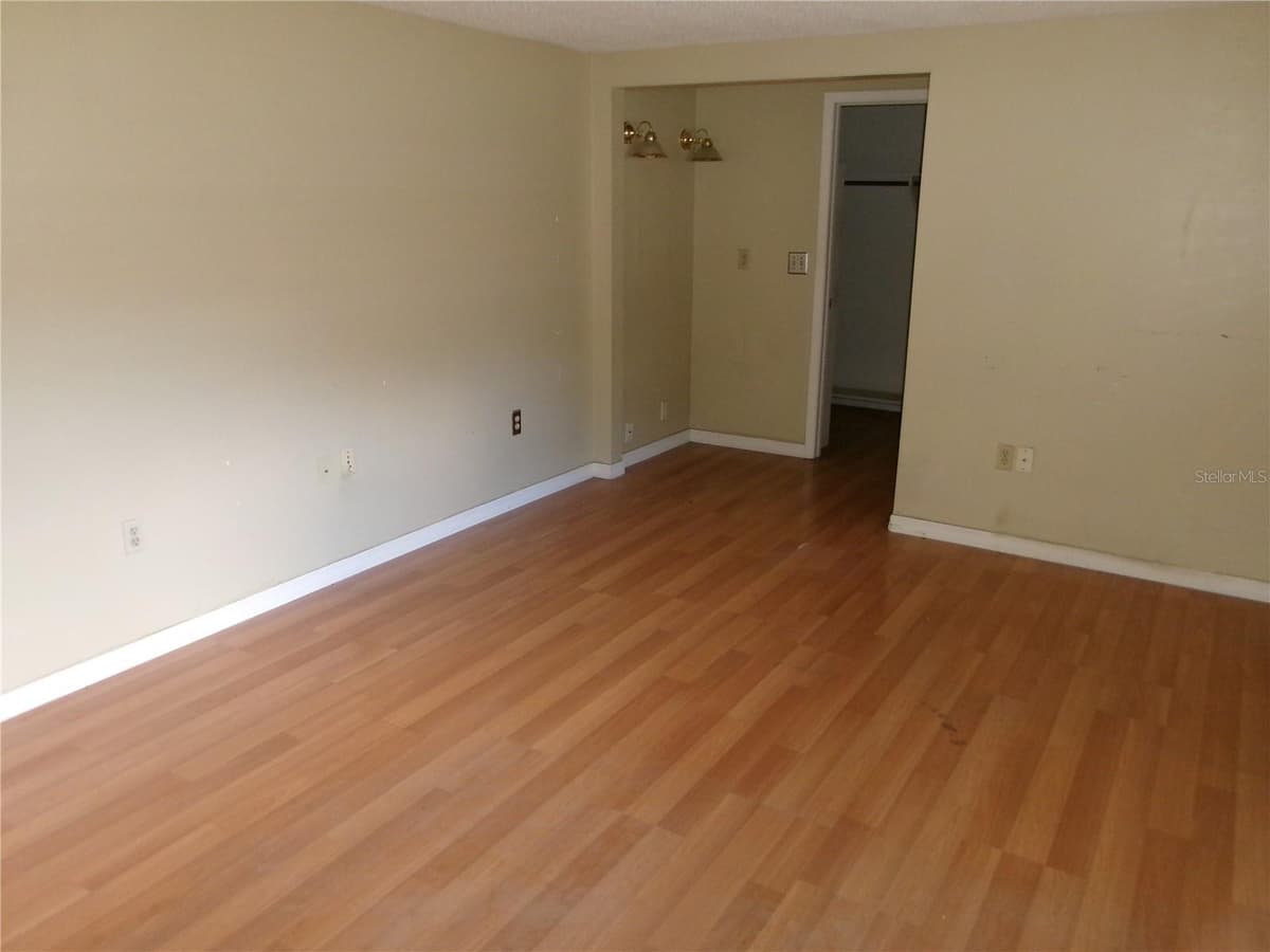 12709 CLOCK TOWER PARKWAY — photo 13 of 13