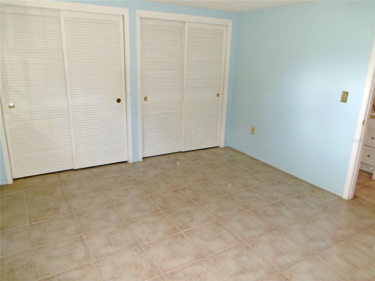 12709 CLOCK TOWER PARKWAY — photo 4 of 13