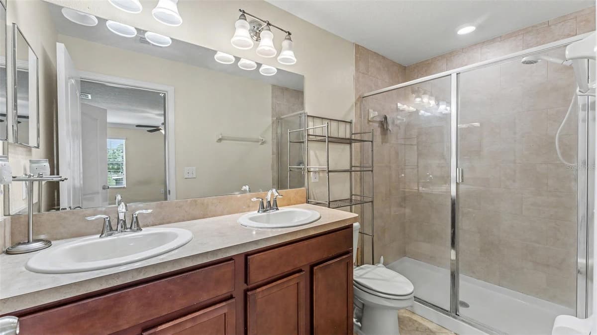 6441 TORRINGTON CIRCLE — photo 27 of 40