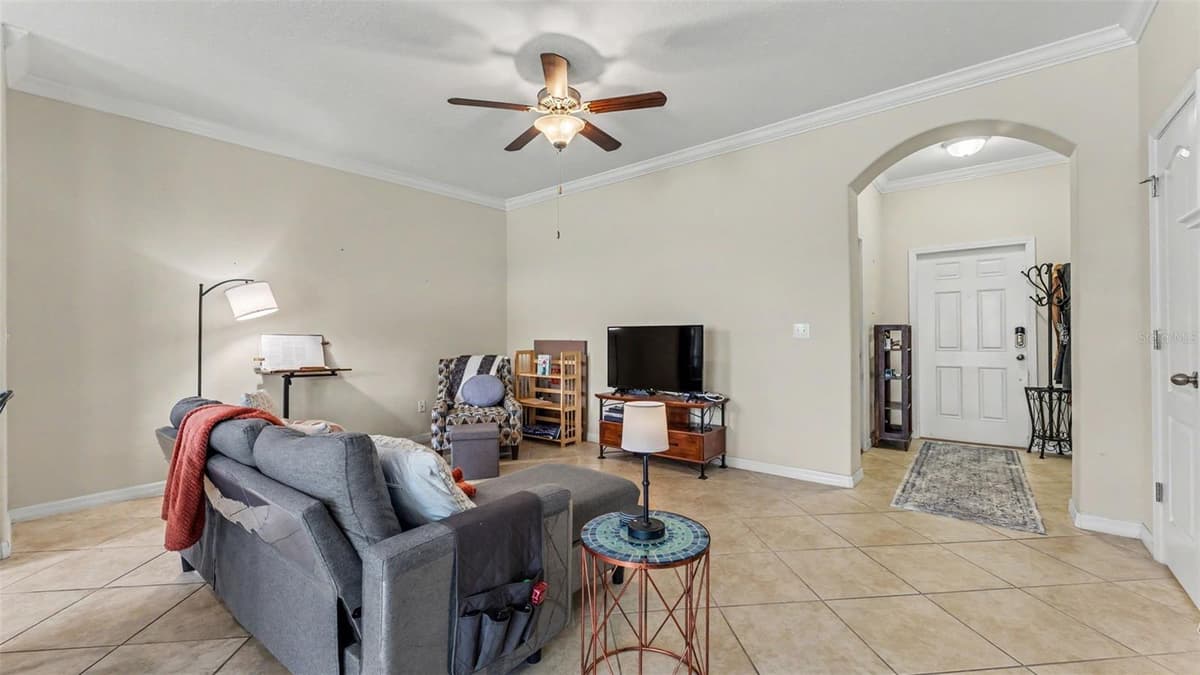 6441 TORRINGTON CIRCLE — photo 12 of 40