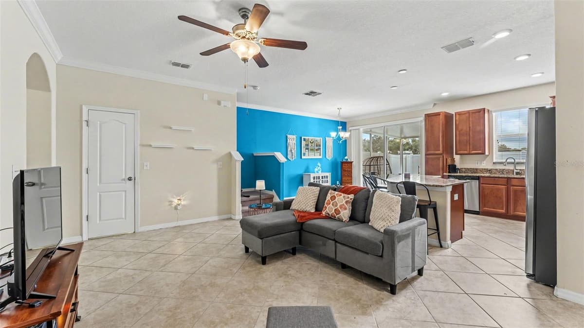 6441 TORRINGTON CIRCLE — photo 18 of 40