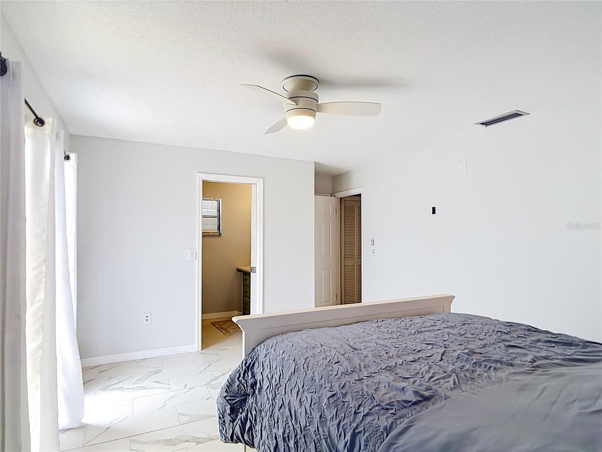 1716 LAKESIDE DRIVE — photo 15 of 45