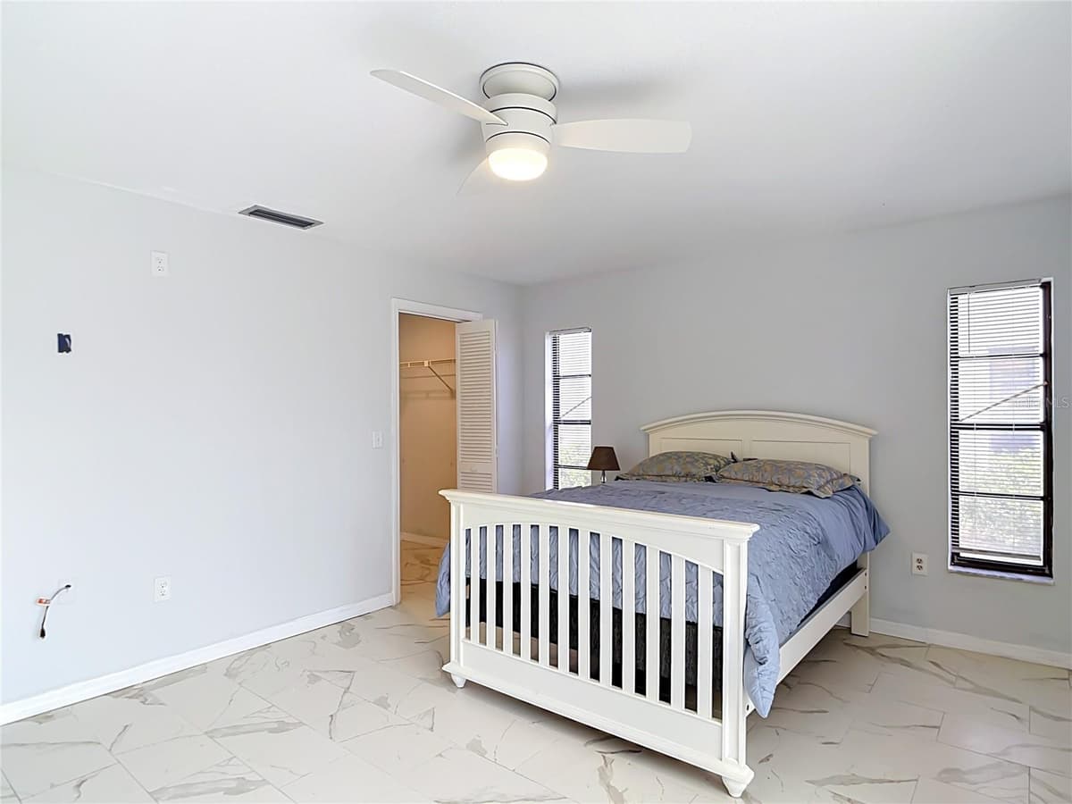 1716 LAKESIDE DRIVE — photo 16 of 45