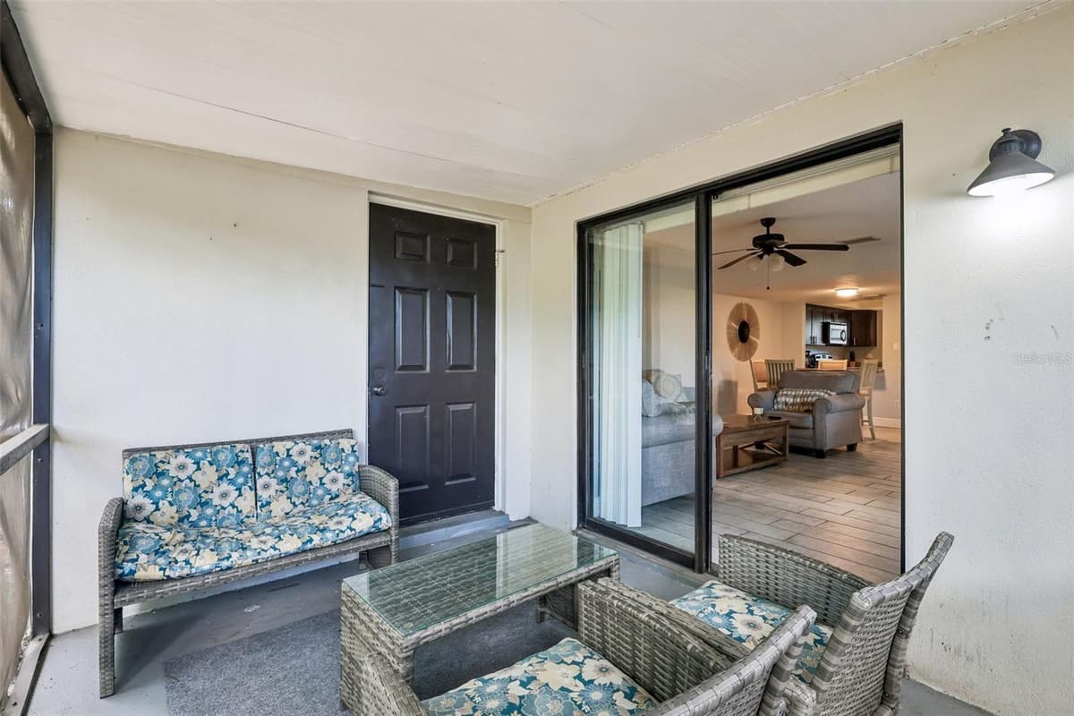2417 STROUD AVENUE — photo 32 of 49