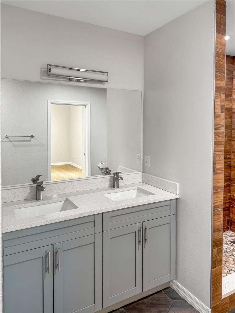 2116 STATE STREET — photo 17 of 21