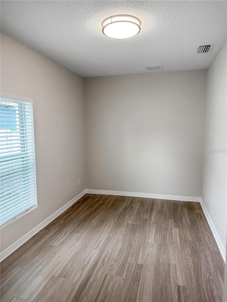 2116 STATE STREET — photo 14 of 21