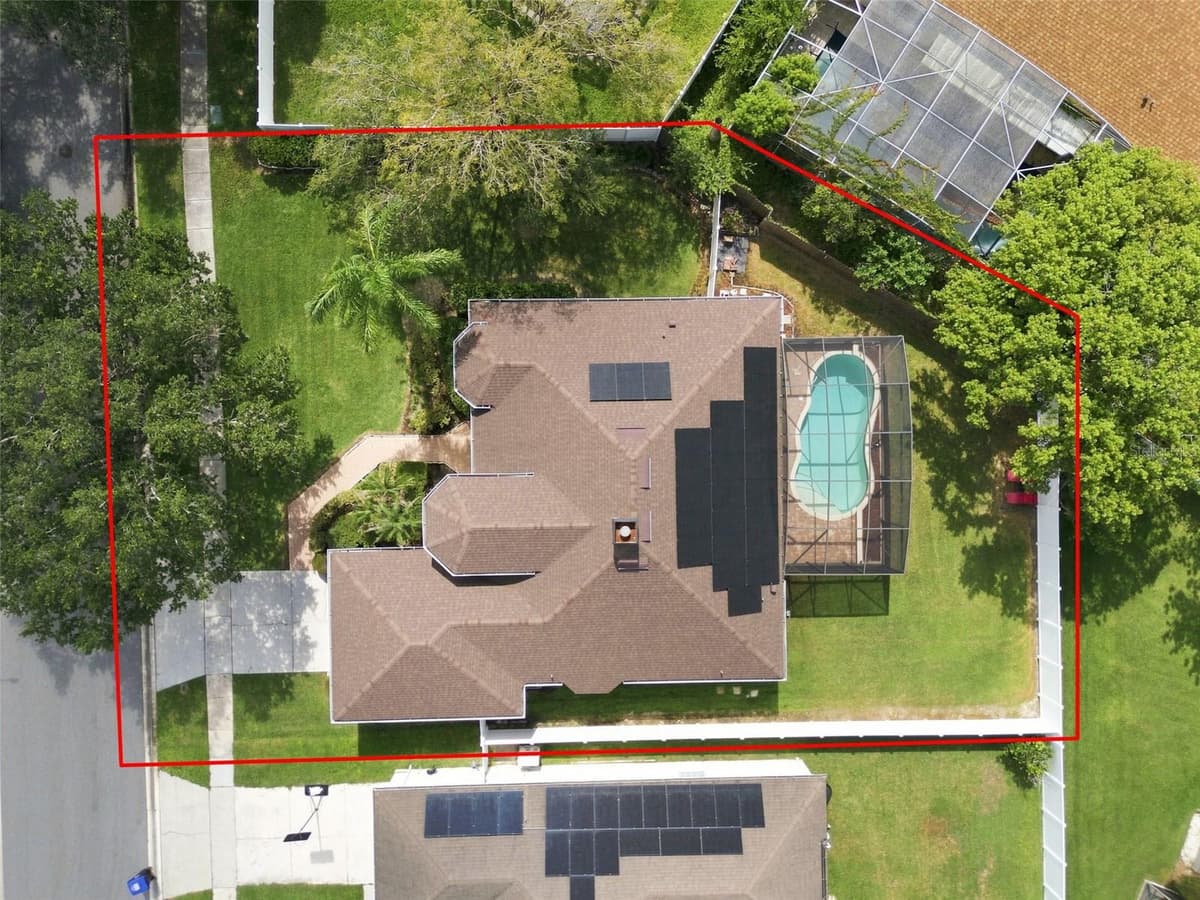 13711 DORNOCH DRIVE — photo 38 of 54