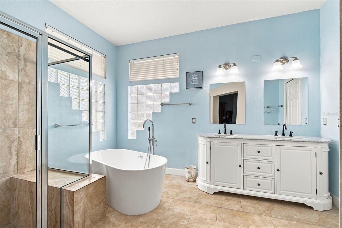 13711 DORNOCH DRIVE — photo 24 of 54