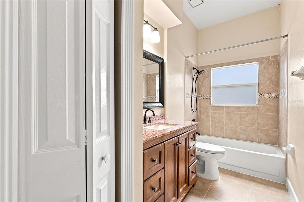 13711 DORNOCH DRIVE — photo 32 of 54