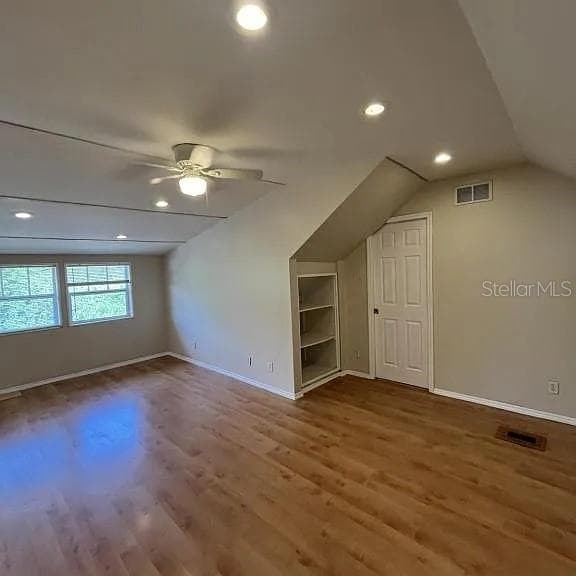 875 LAKE SHORE WAY — photo 3 of 24