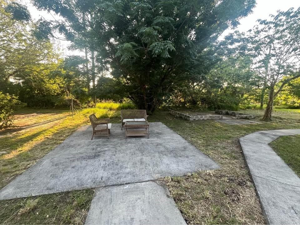 875 LAKE SHORE WAY — photo 22 of 24