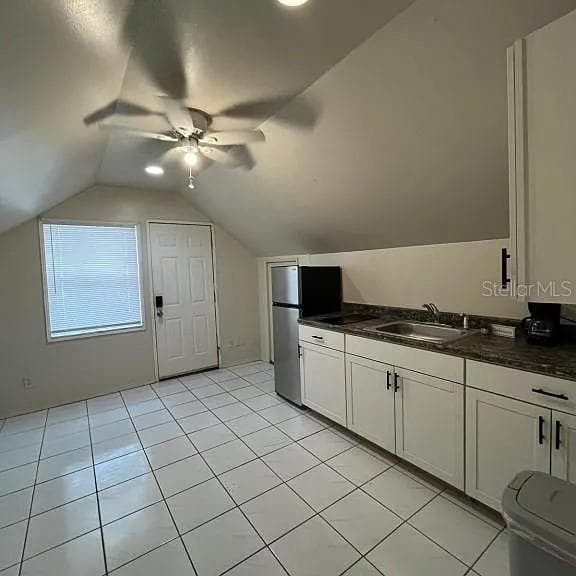875 LAKE SHORE WAY — photo 4 of 24