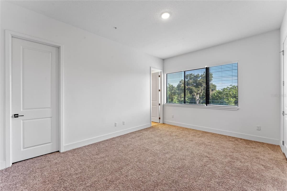 42 HARDING STREET — photo 18 of 29