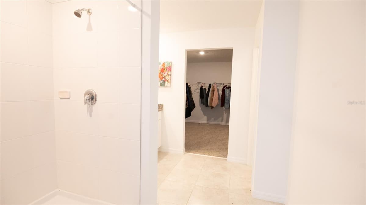 3198 VICEROY COURT — photo 10 of 17