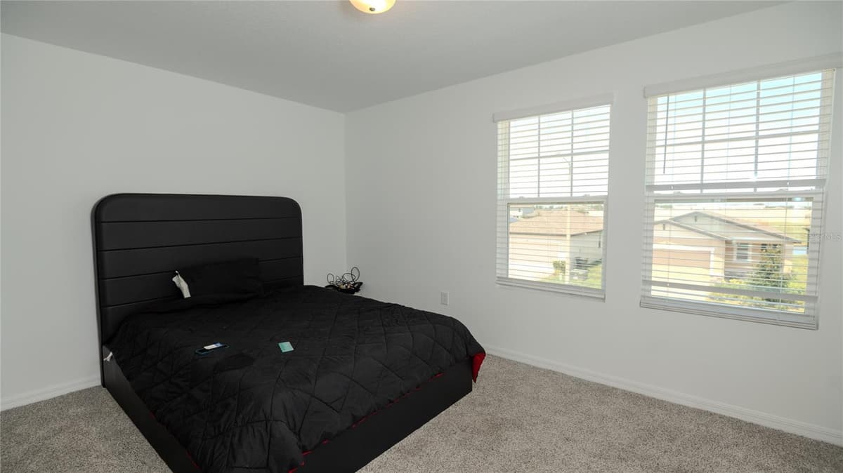 3198 VICEROY COURT — photo 13 of 17