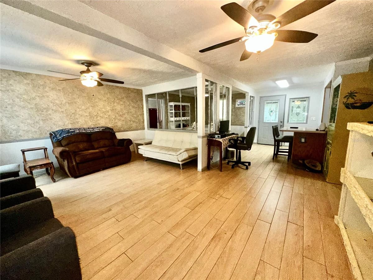 10119 BASS CIRCLE — photo 11 of 25