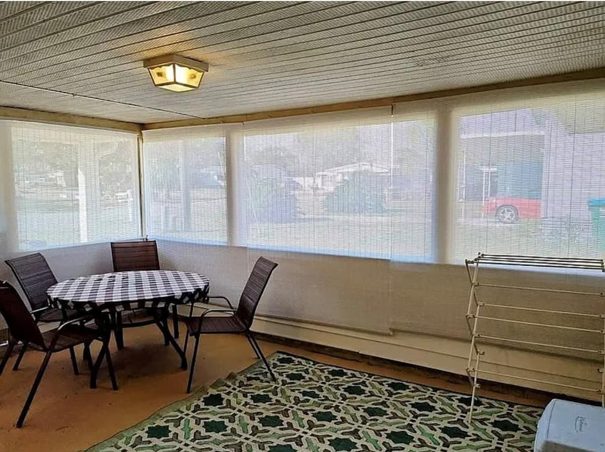 10119 BASS CIRCLE — photo 18 of 25
