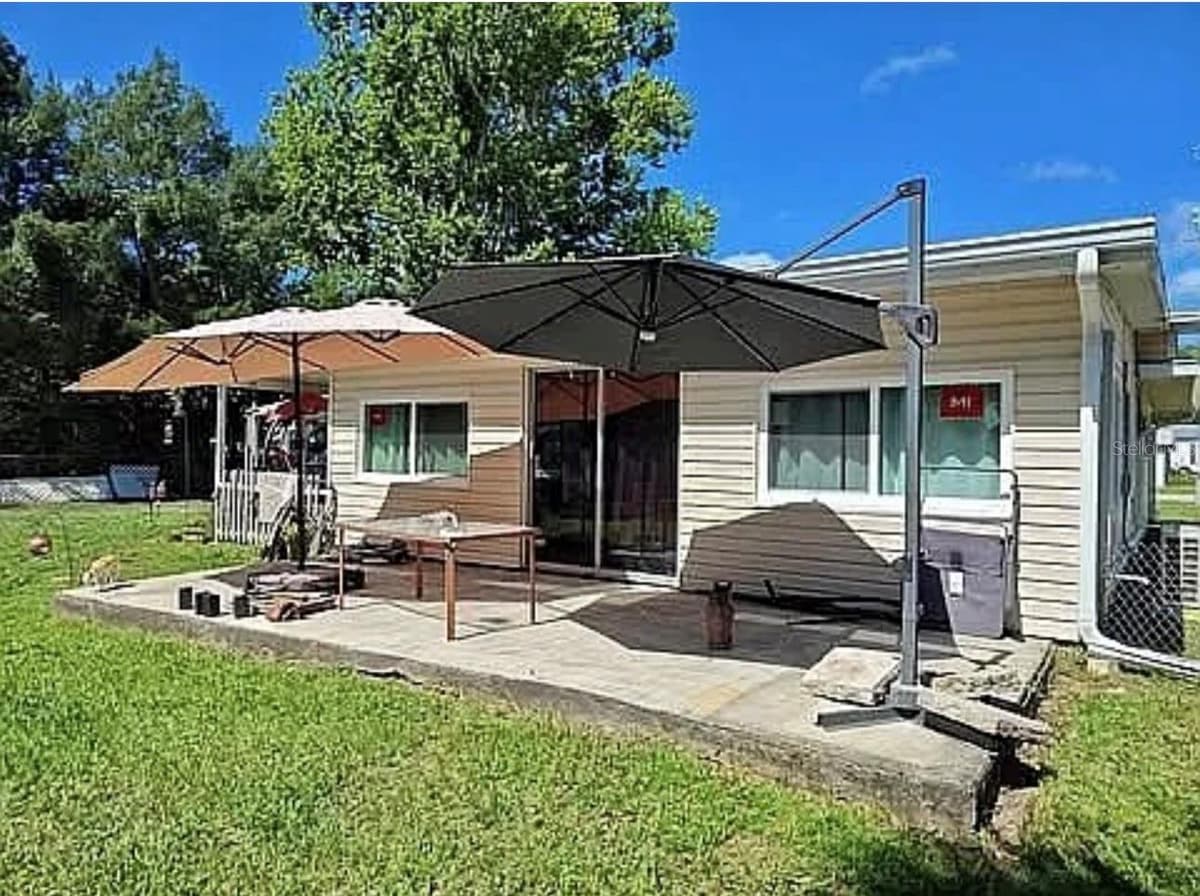 10119 BASS CIRCLE — photo 2 of 25