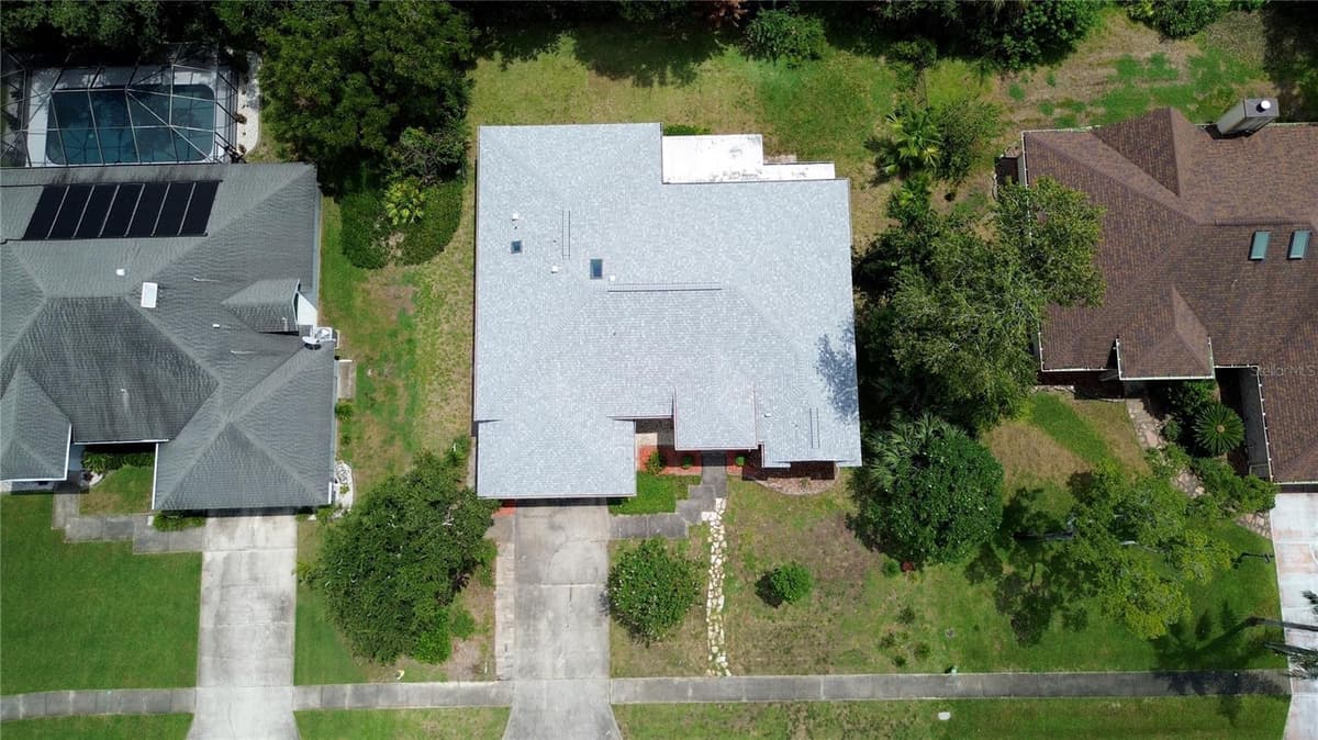 516 SUN LAKE DRIVE — photo 32 of 37
