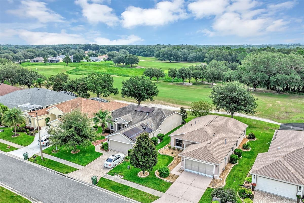 3601 ARLINGTON RIDGE BOULEVARD — photo 2 of 52