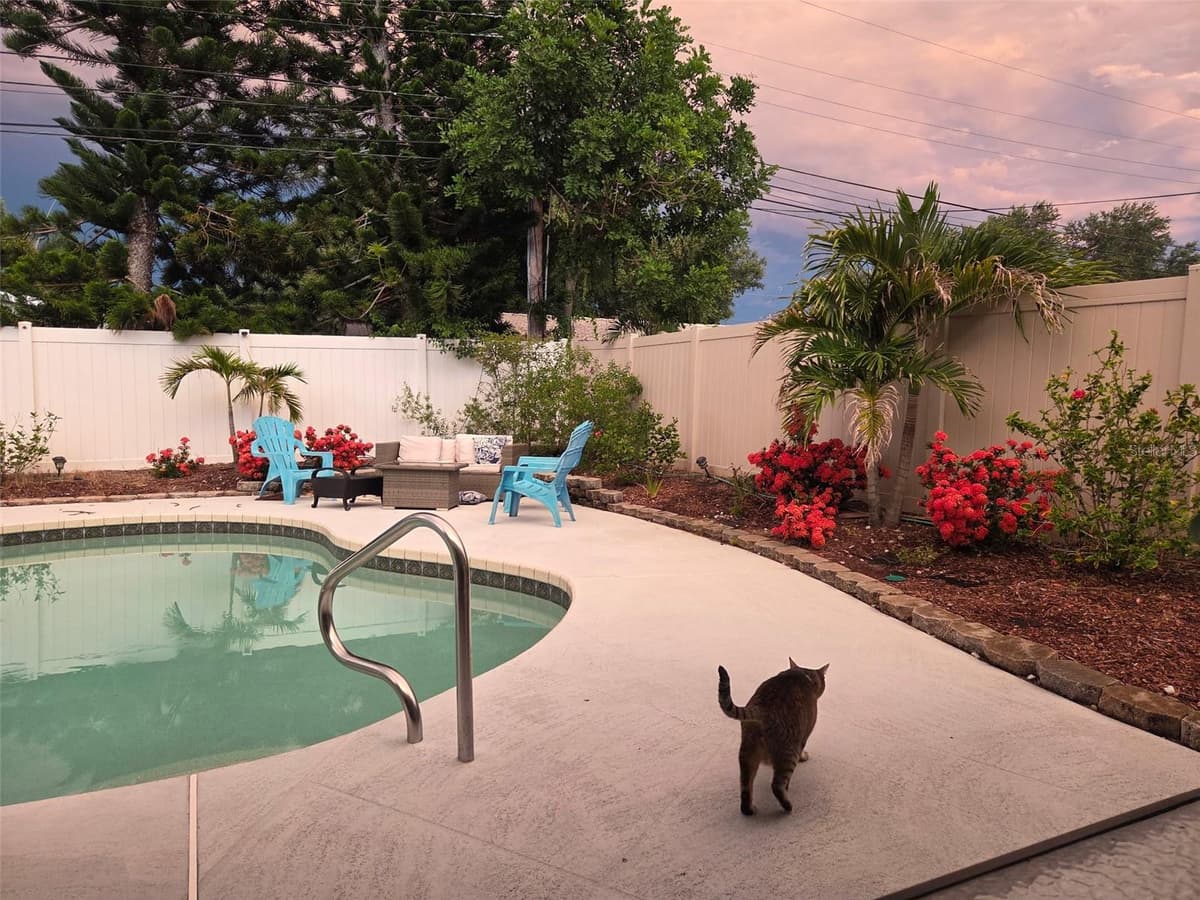 704 23RD STREET — photo 14 of 14