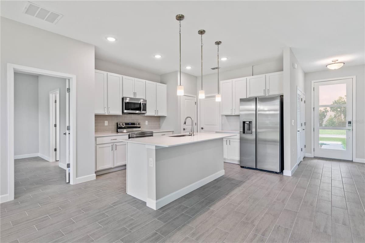 17 EL DORADO BOULEVARD — photo 9 of 27