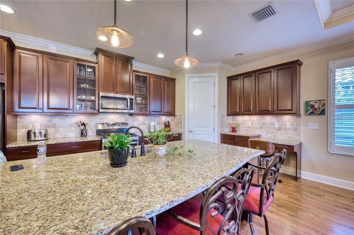 13031 PALERMO DRIVE — photo 7 of 69