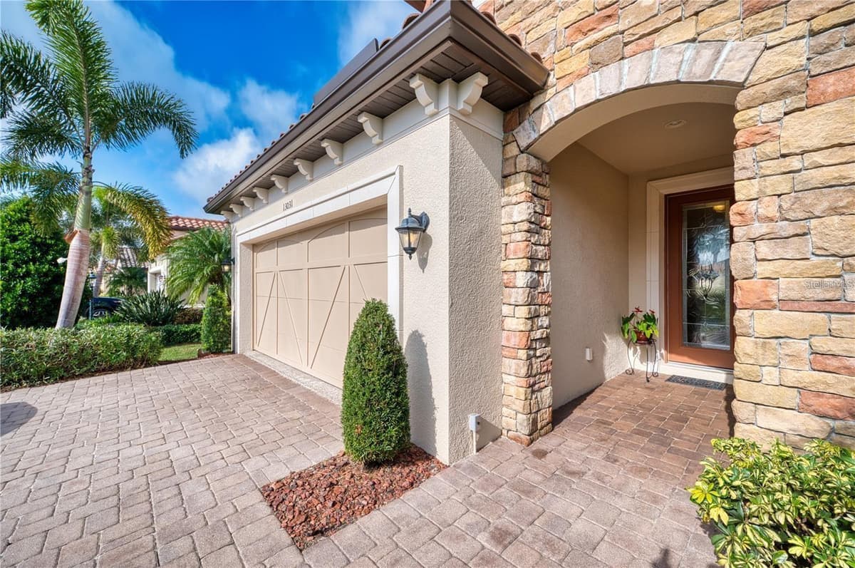 13031 PALERMO DRIVE — photo 2 of 69